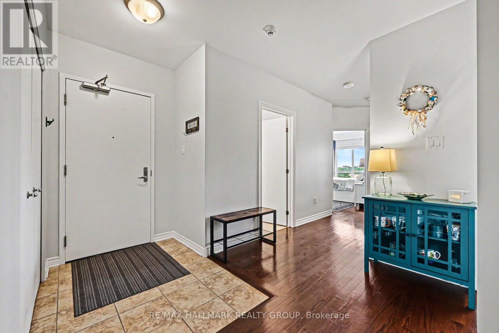 #1001 70 LANDRY STREET - 3