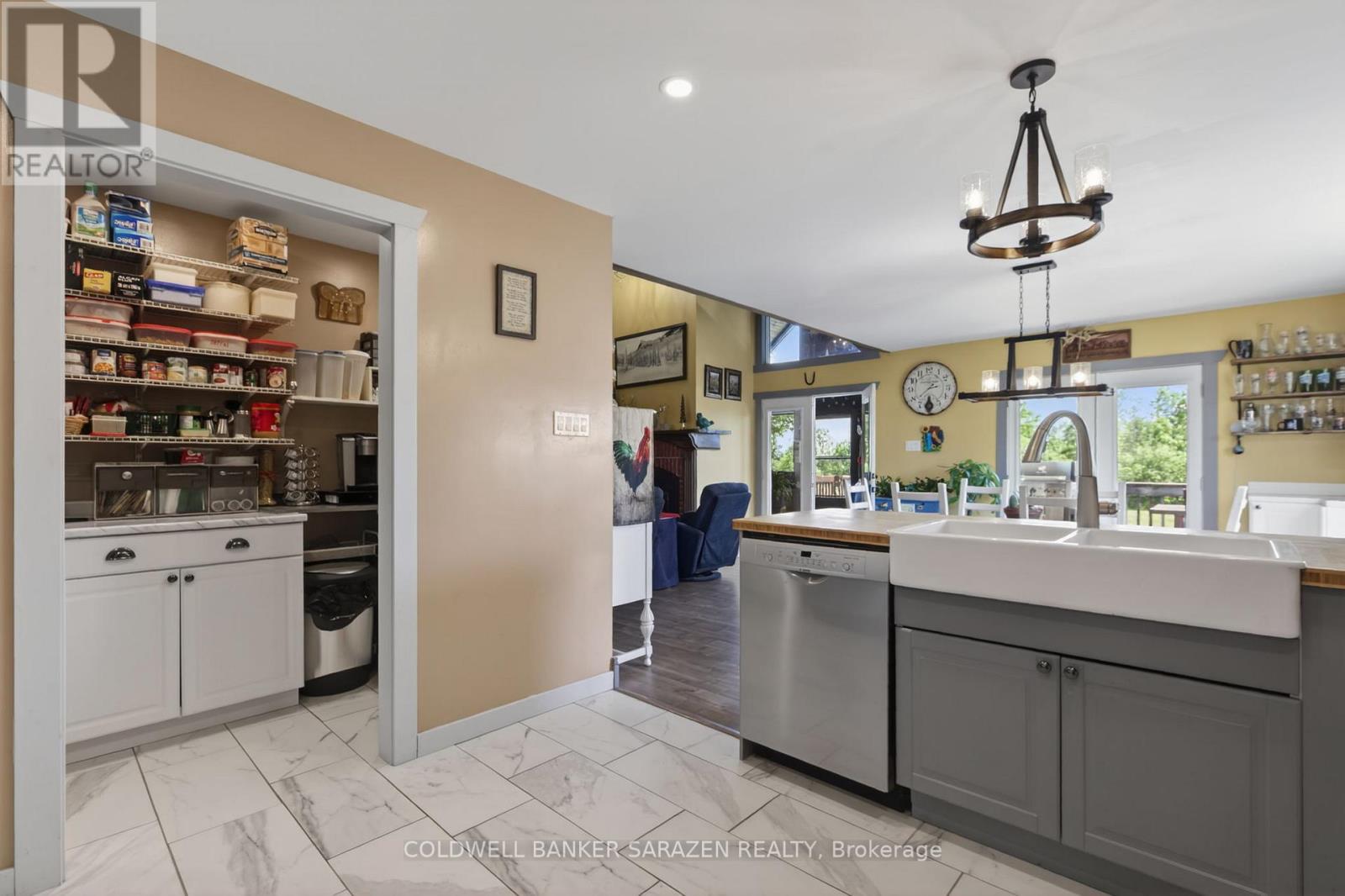 18454 DIVERSION ROAD - 16