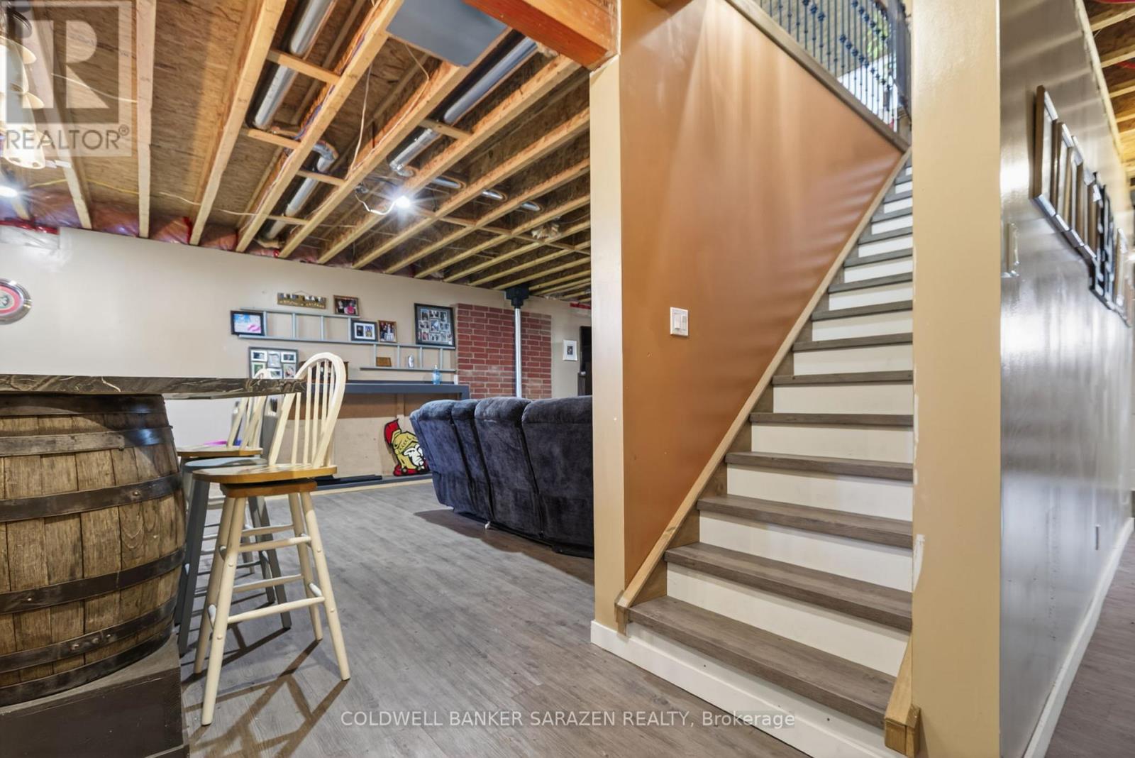 18454 DIVERSION ROAD - 32