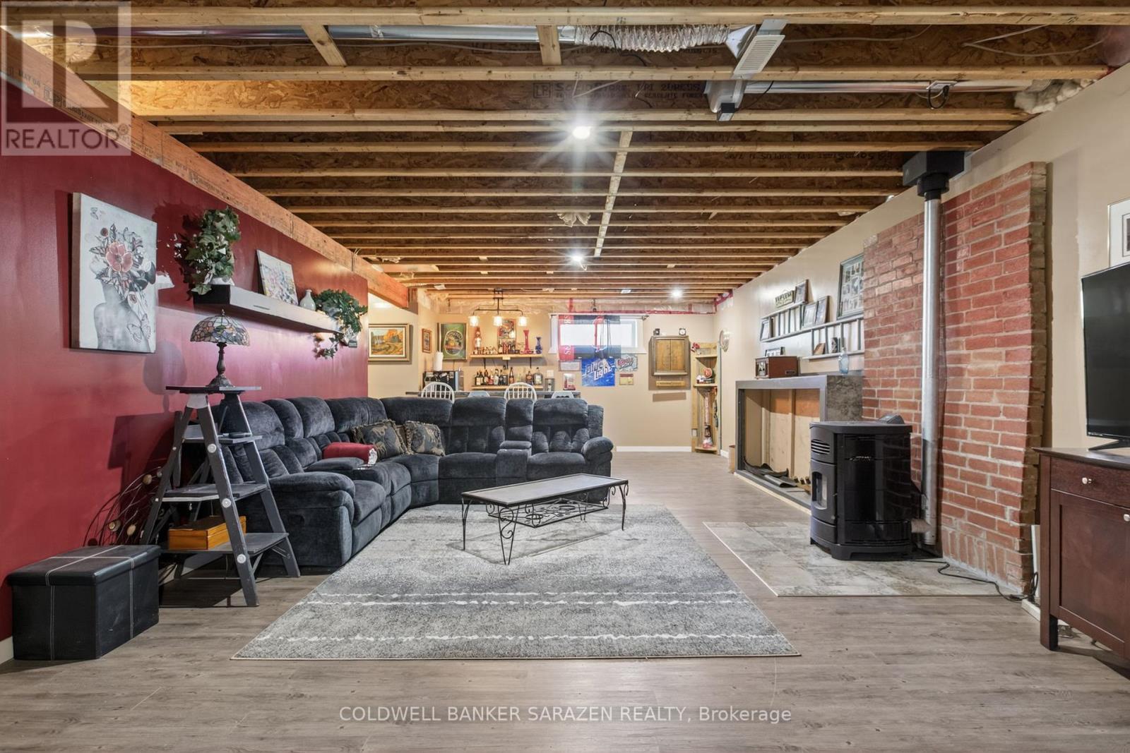 18454 DIVERSION ROAD - 34