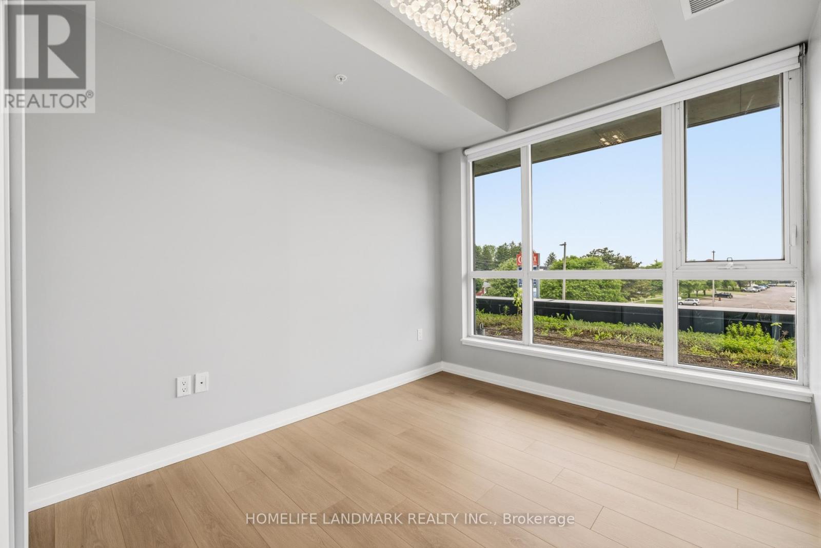 #307 3237 BAYVIEW AVENUE - 18