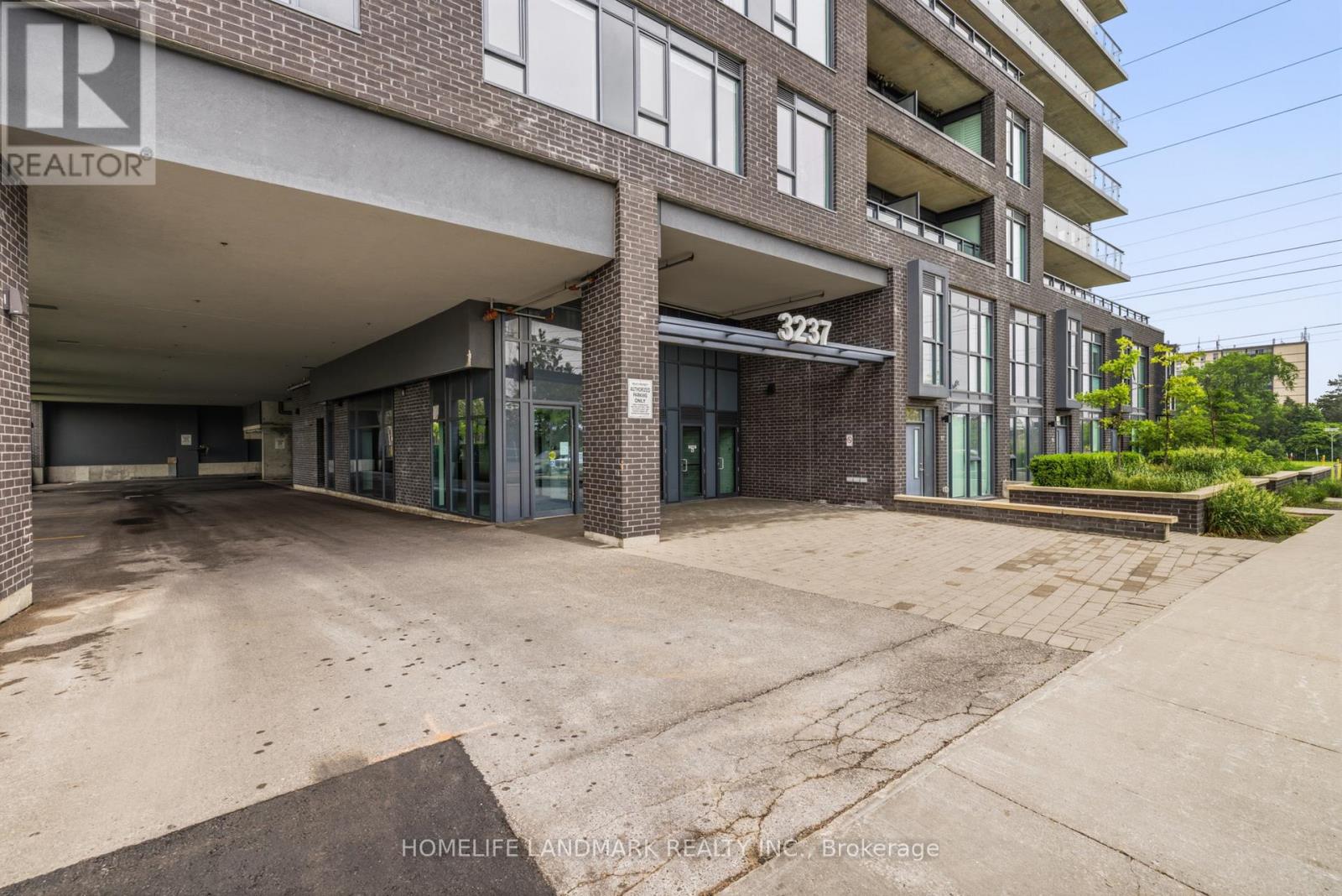 #307 3237 BAYVIEW AVENUE - 37