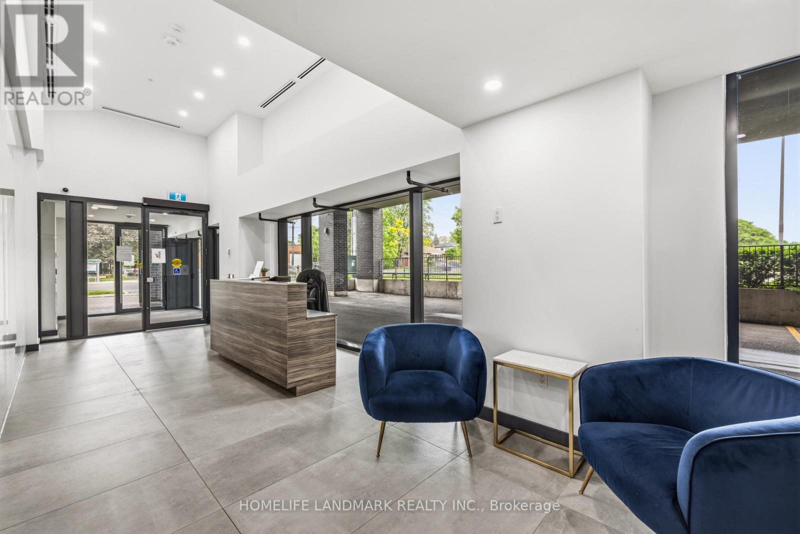#307 3237 BAYVIEW AVENUE - 26