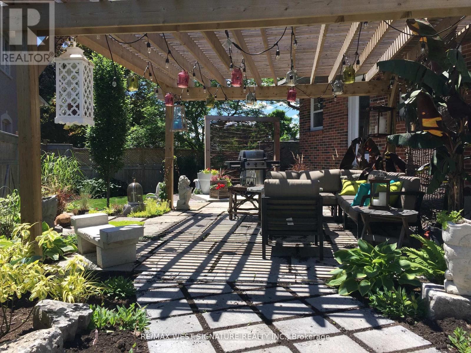 478 MAIN STREET - 31