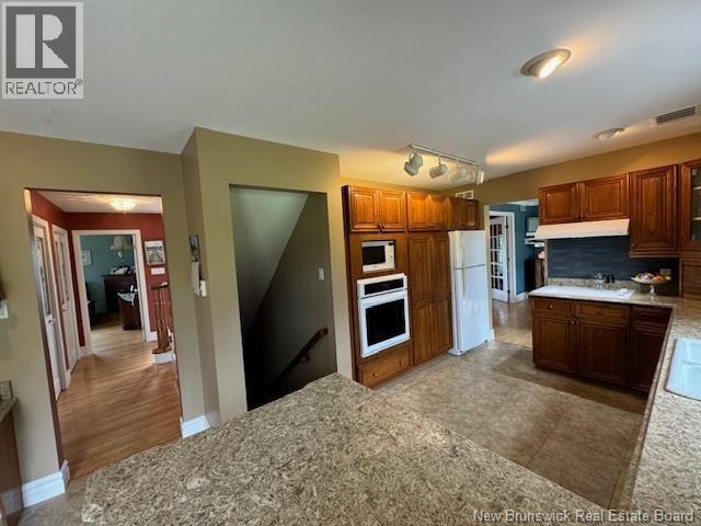 121 Fawcett Hill Road - 15