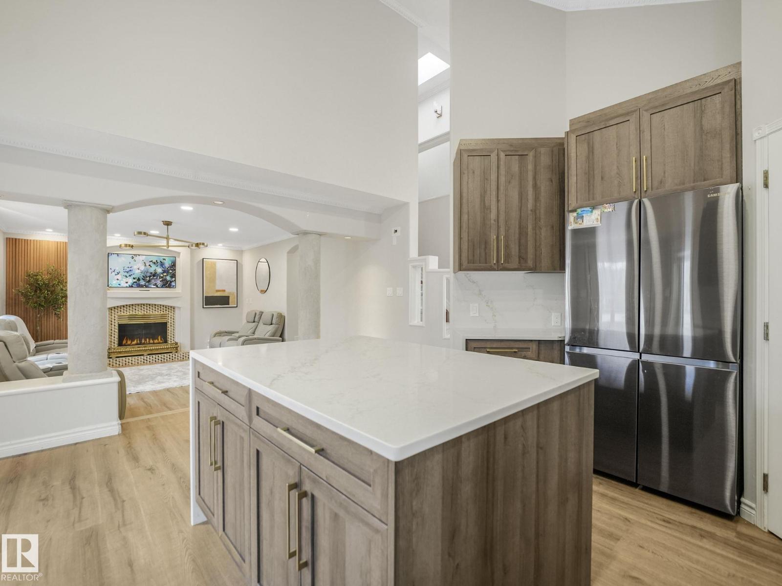 376 HOLLICK KENYON RD NW — photo 16