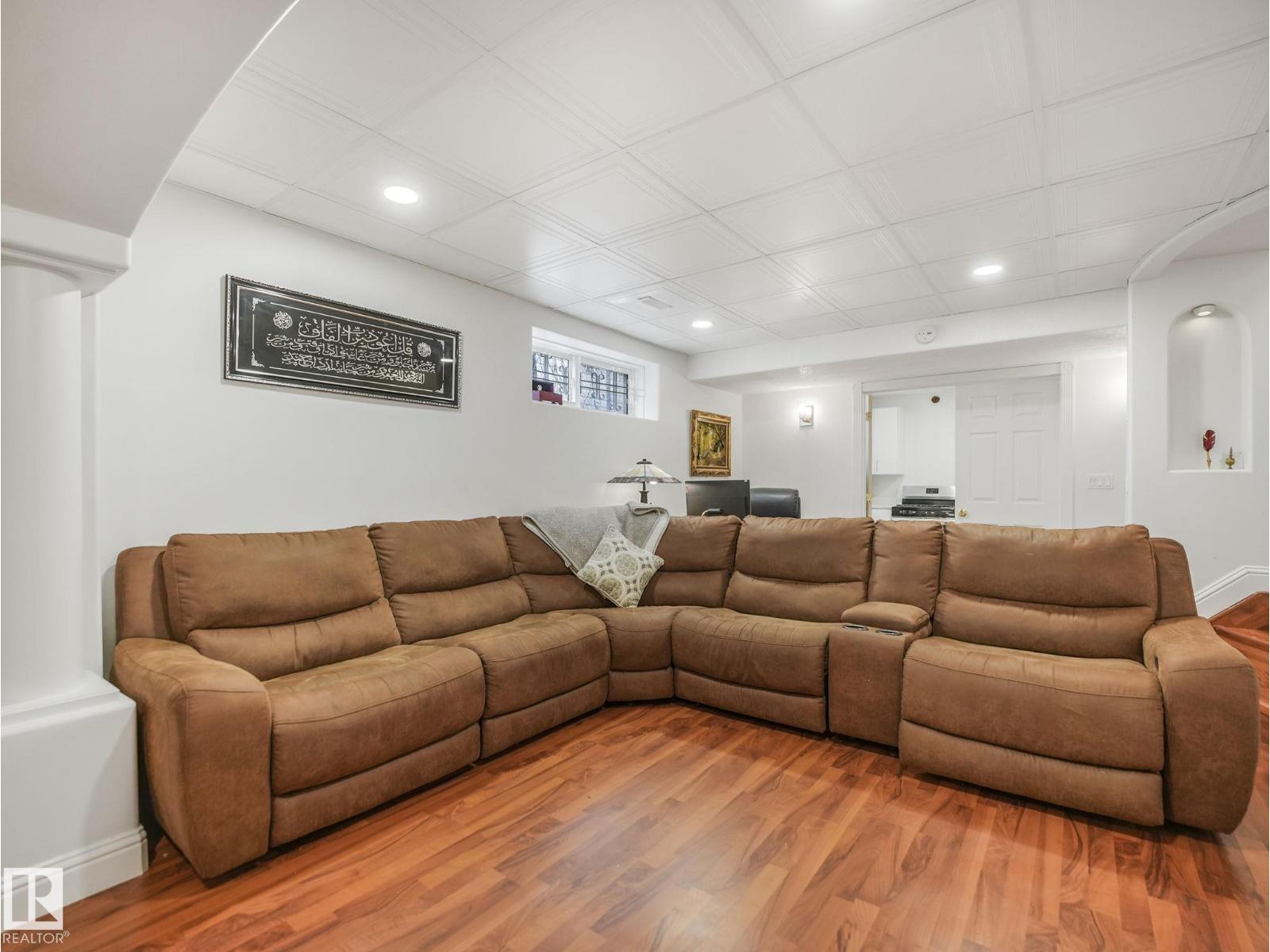 376 HOLLICK KENYON RD NW — photo 48
