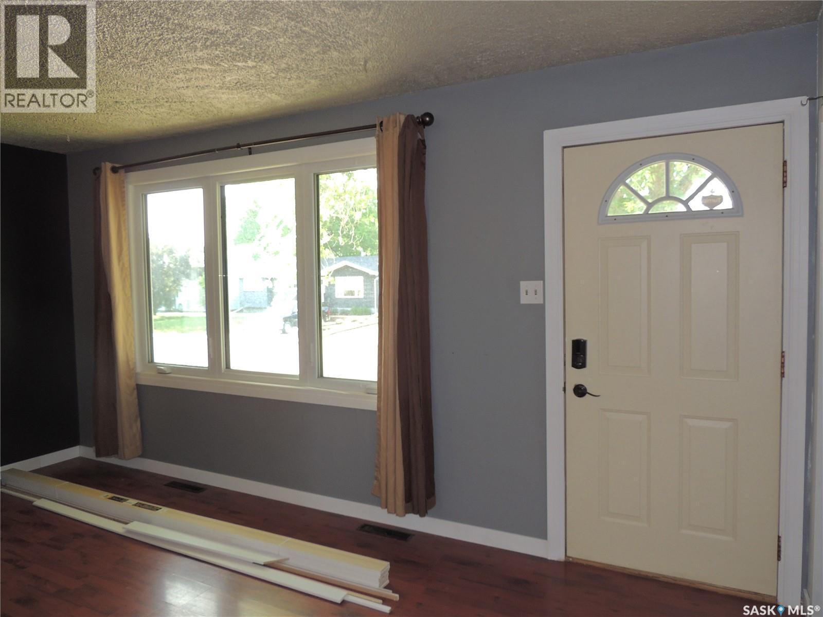 826 Albert STREET - photo 5