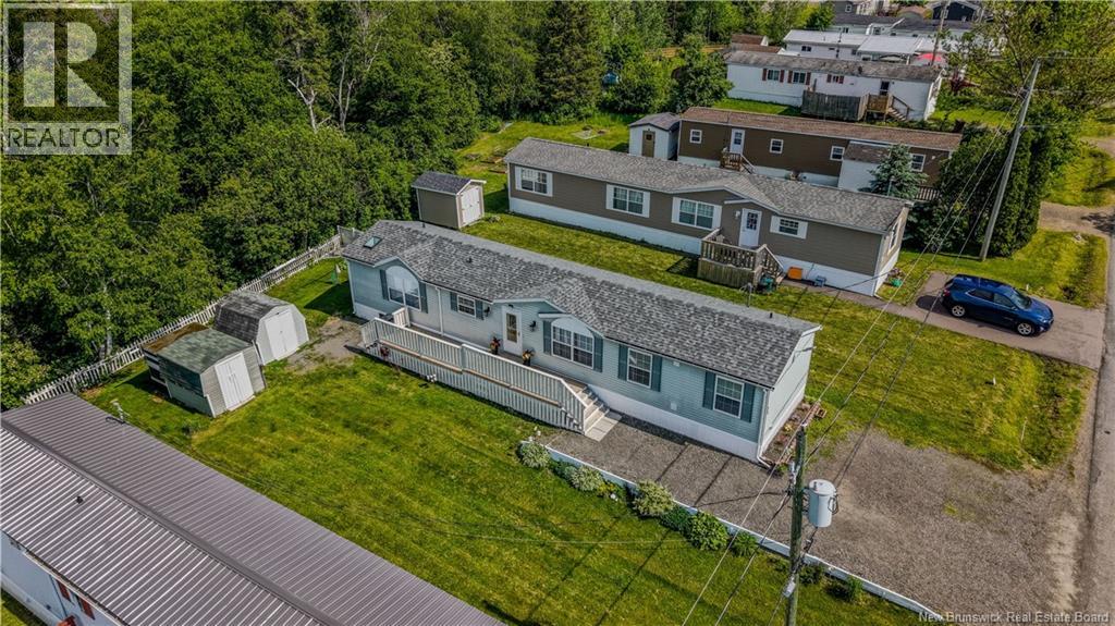 35 Lupin Avenue - 44