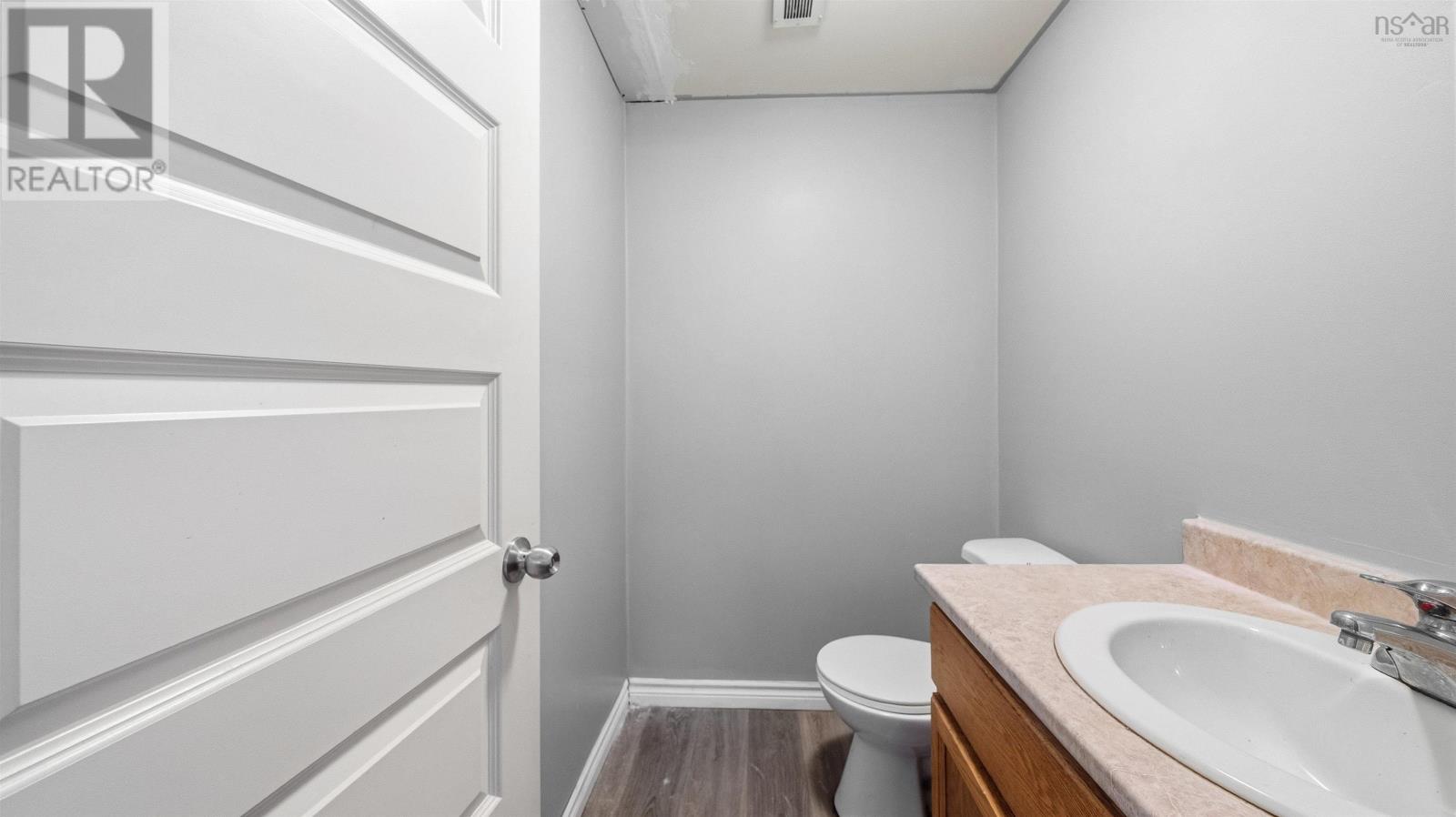 Property 30 of 49 of 530 Spring Avenue