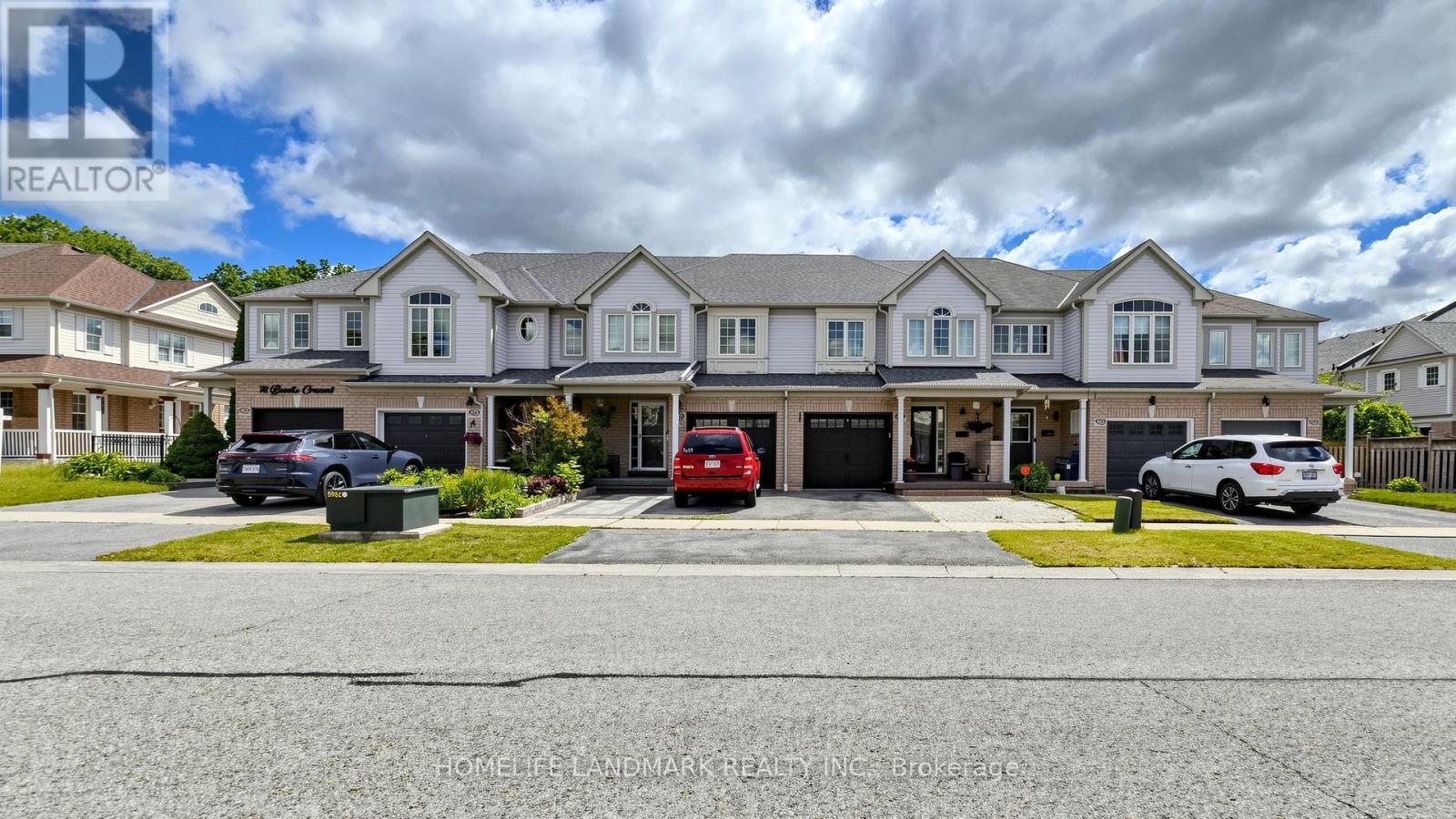 78 BONELLO CRESCENT - 44