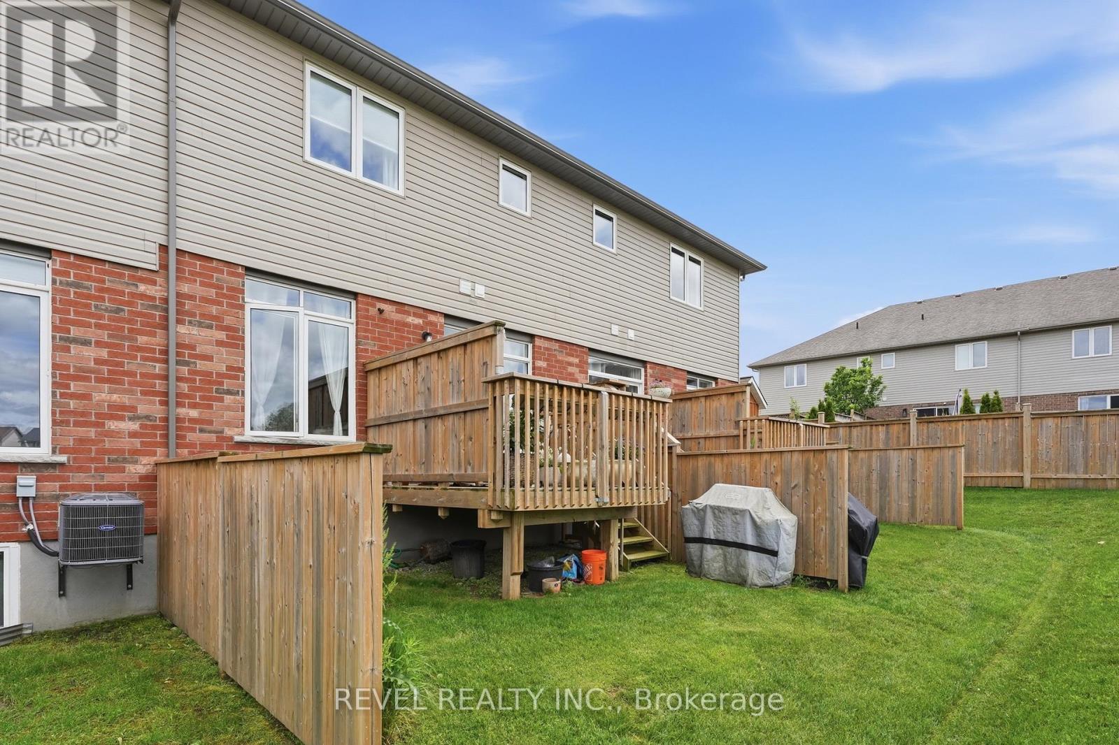 #7 22 MARSHALL DRIVE - 26