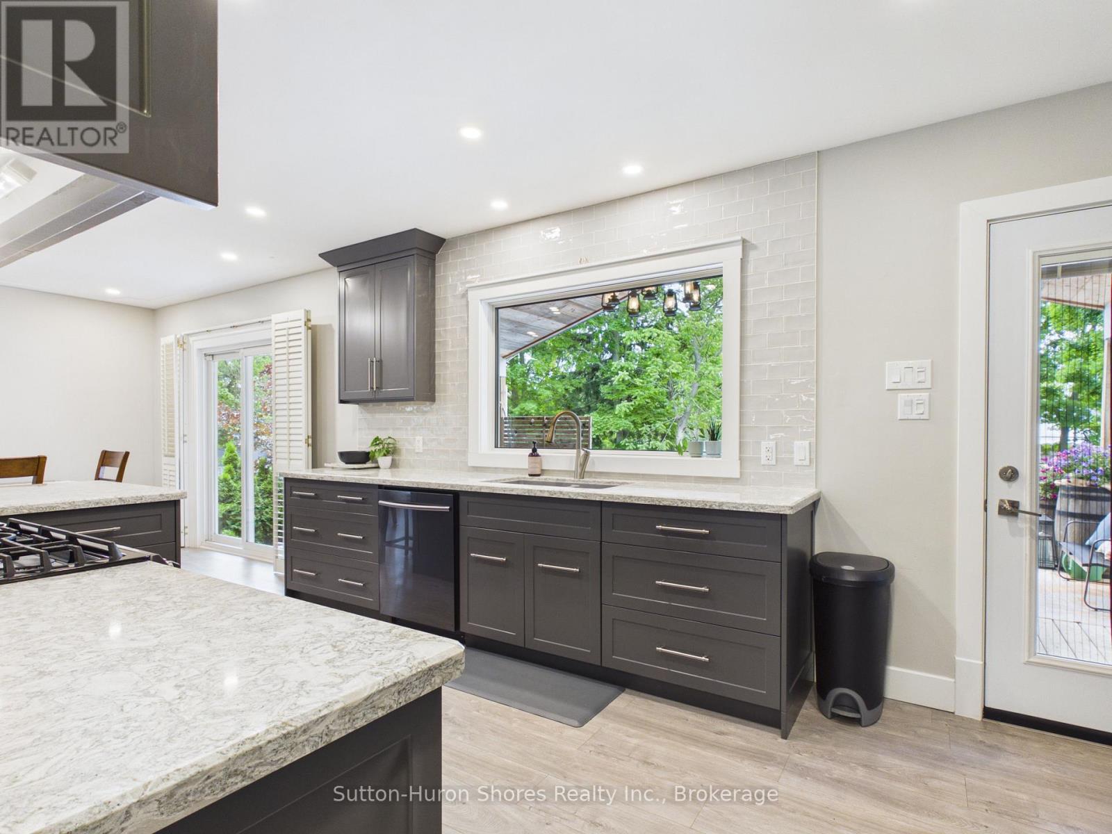 436 BRICKER STREET - 14
