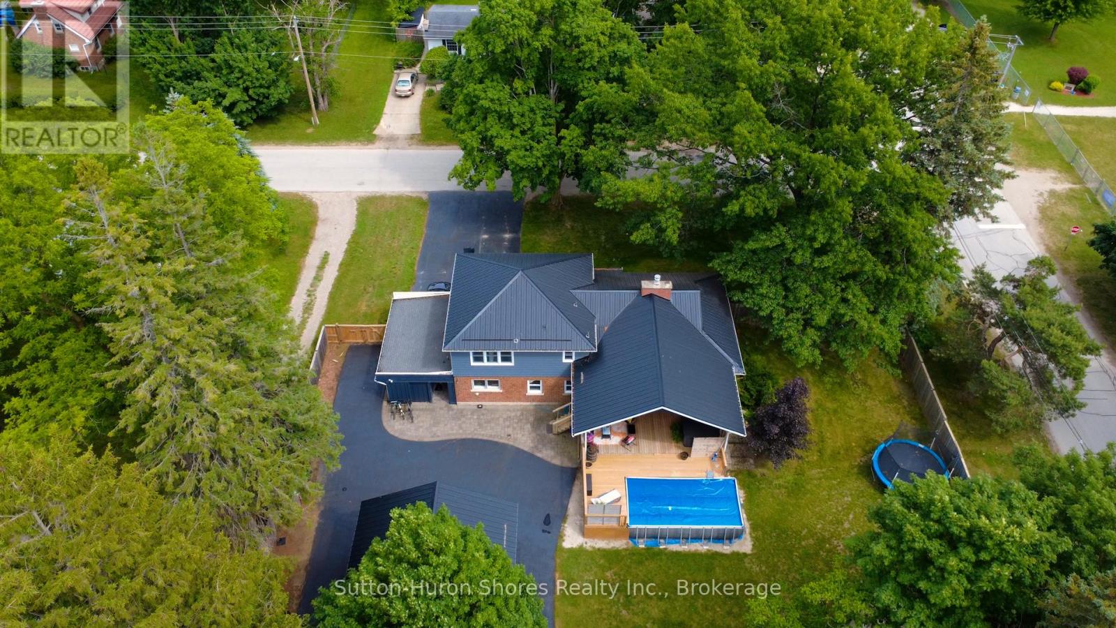436 BRICKER STREET - 3