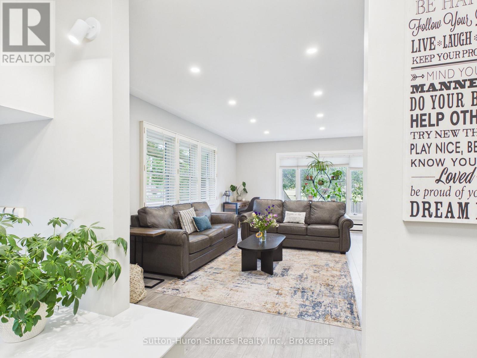436 BRICKER STREET - 6