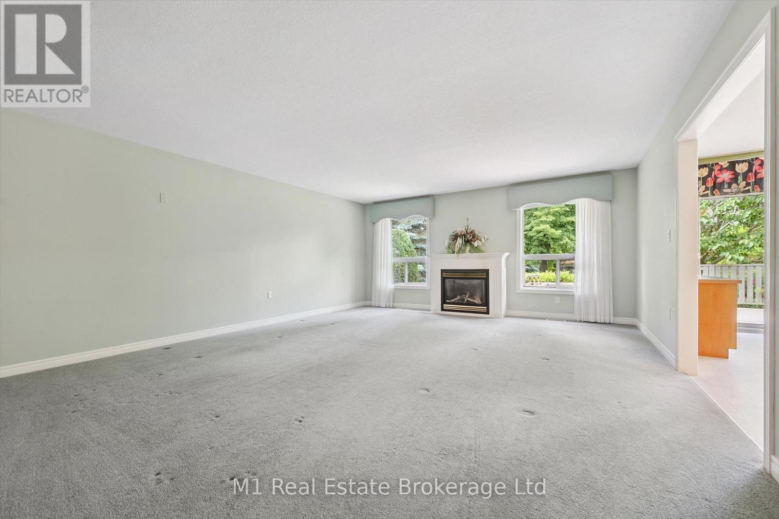 55 HONEYSUCKLE DRIVE - 22