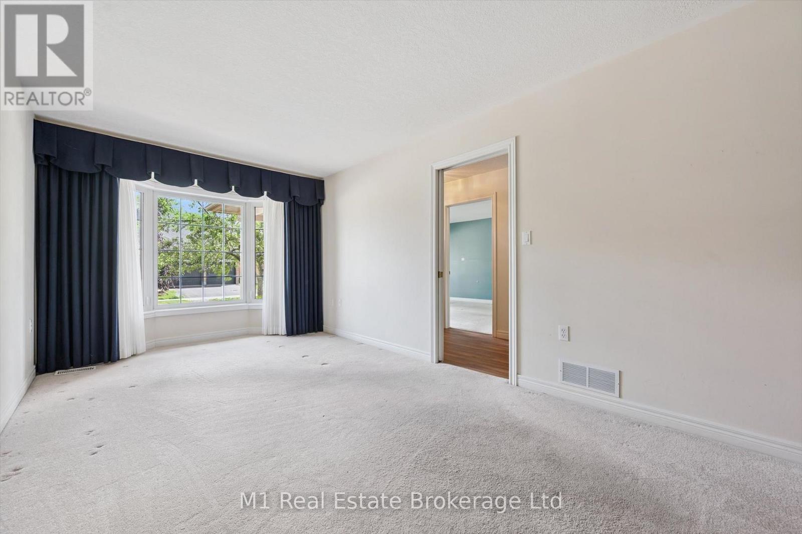55 HONEYSUCKLE DRIVE - 9