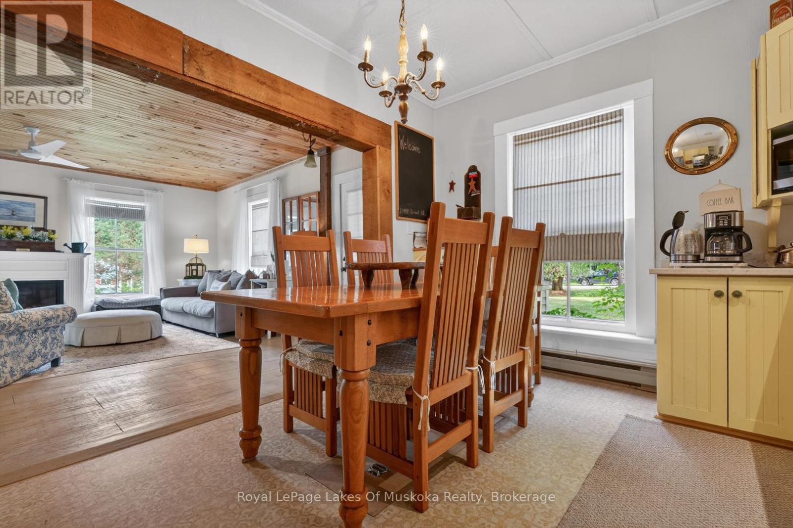 4 SPRUCE STREET E - 11