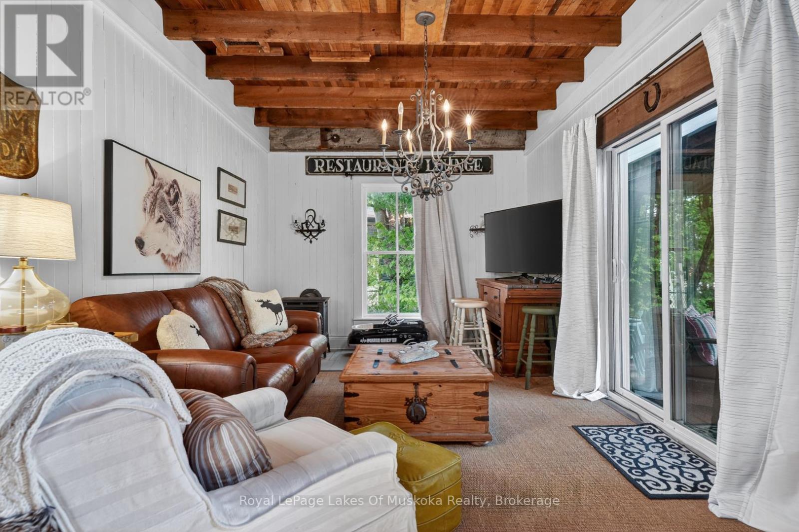 4 SPRUCE STREET E - 13