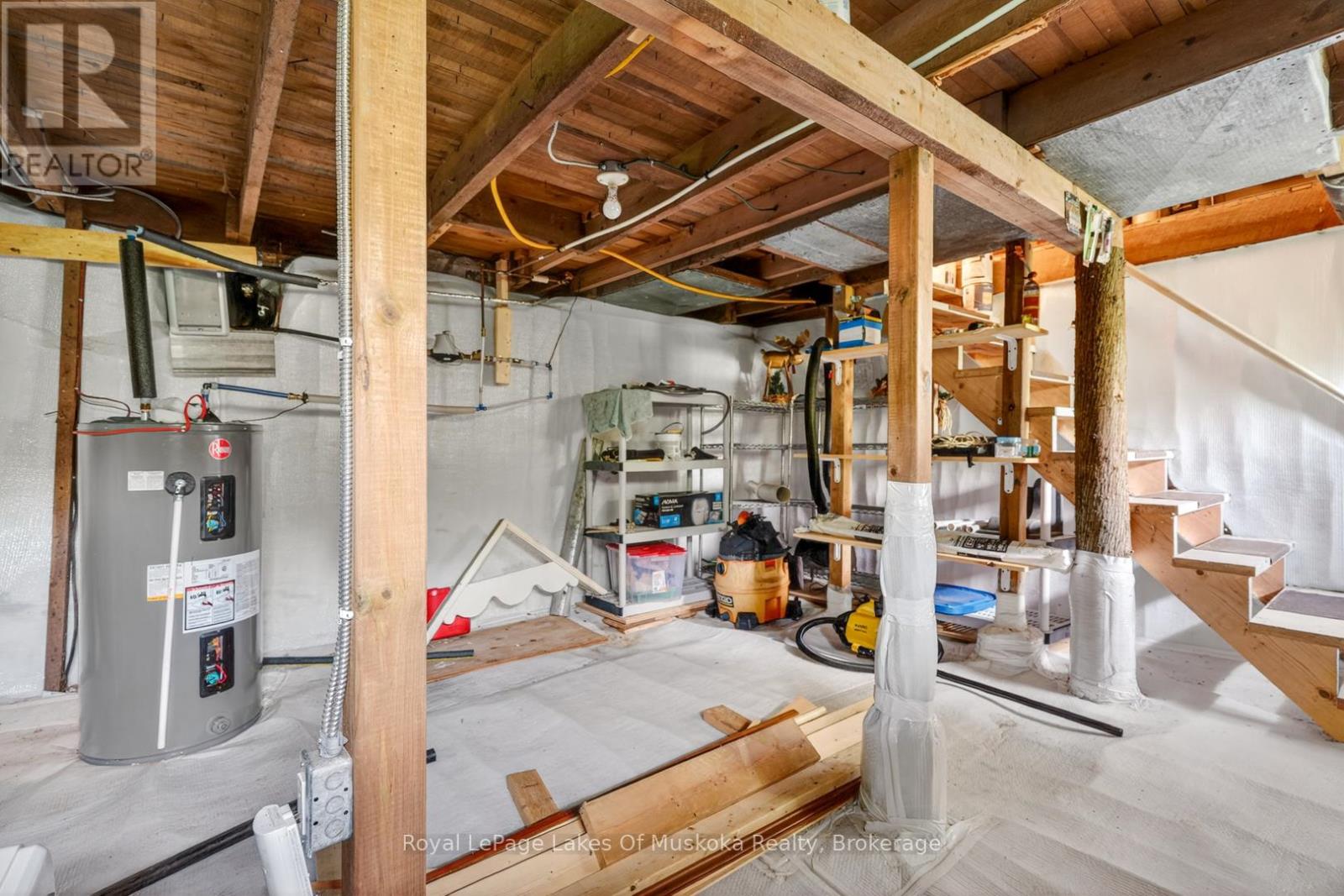 4 SPRUCE STREET E - 26
