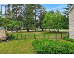 4 Spruce Street E, Lake Of Bays, ON P0B1A0 Photo 31