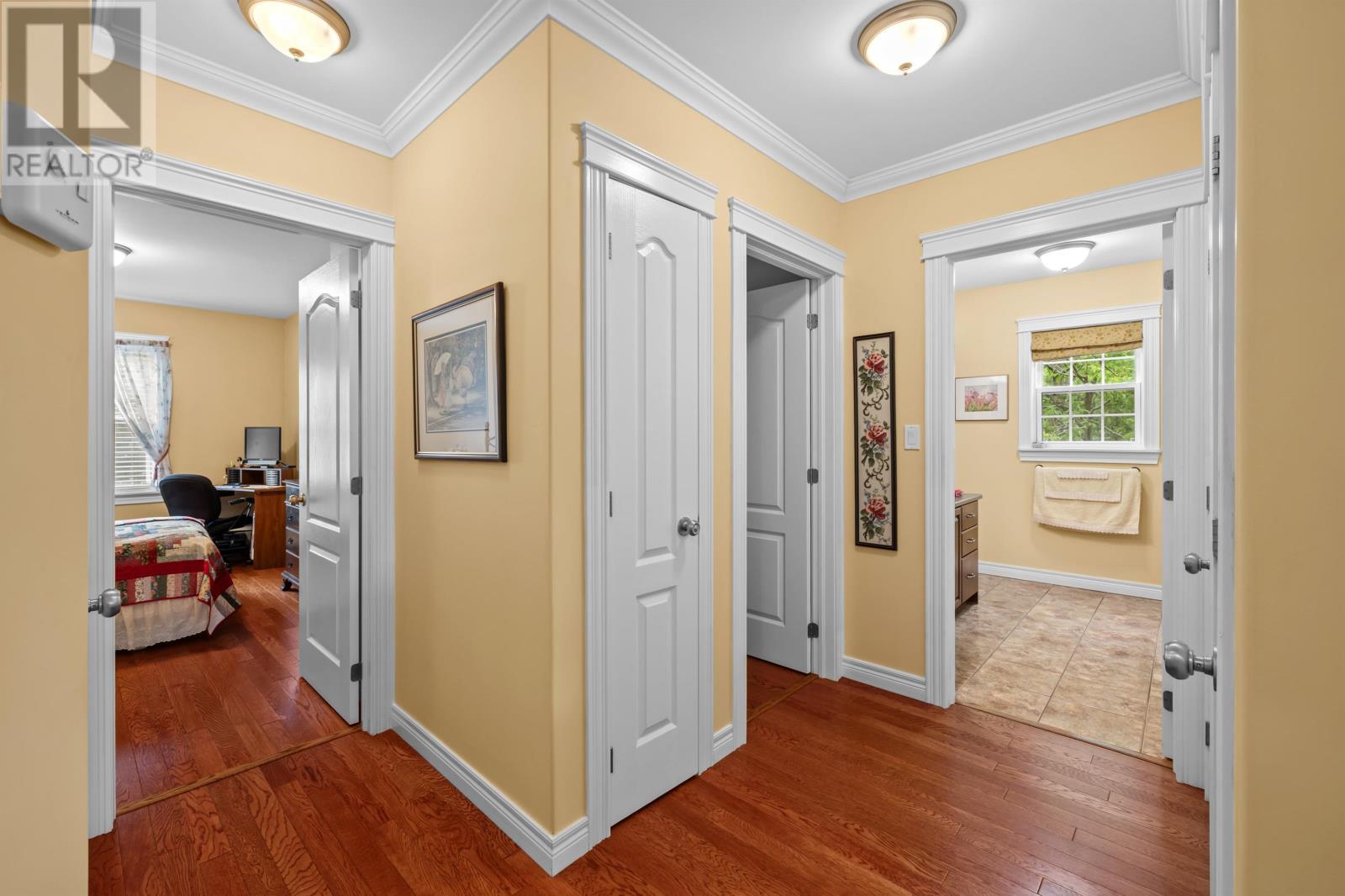 #2B 6 Harley Street - 16