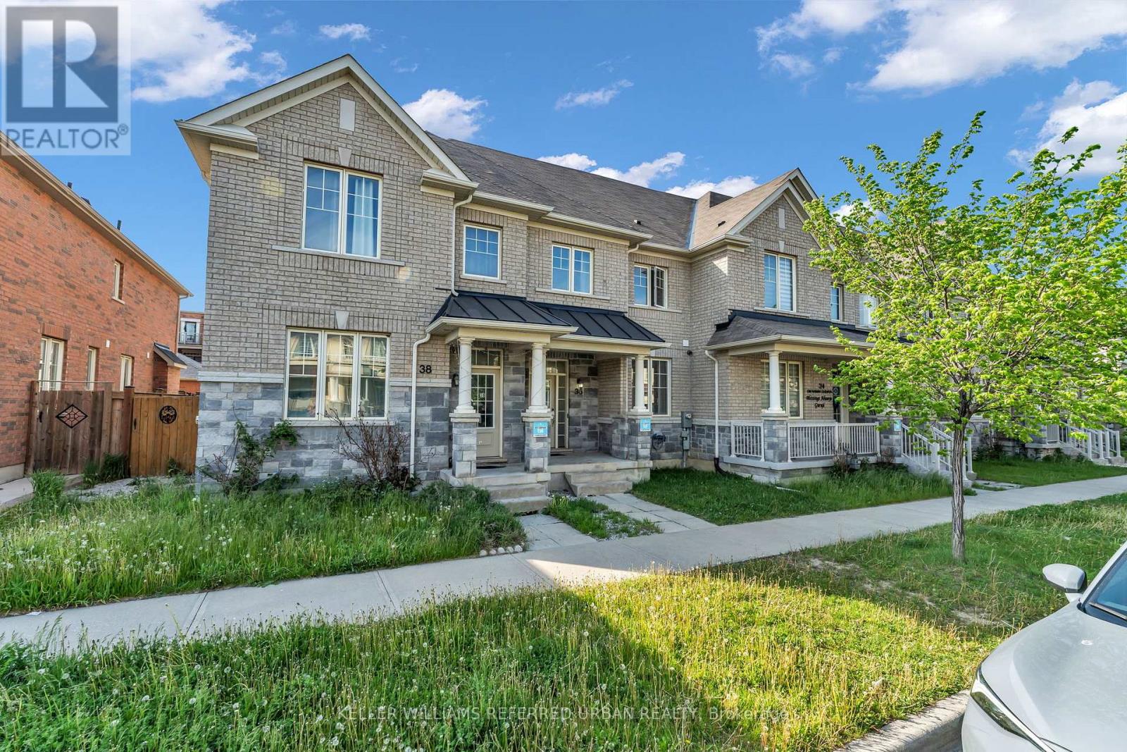 36 LEDGER POINT CRESCENT - 1
