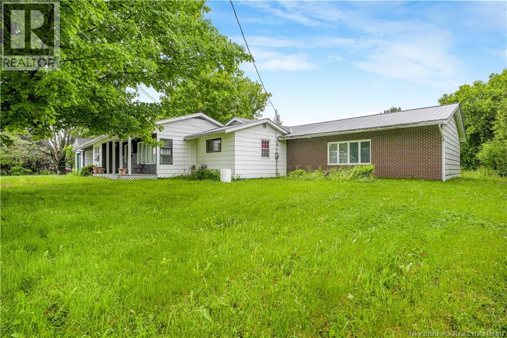 140 Wentworth Street - 2