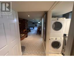 Games room - 112 Carmichael Crescent, Blue Mountains, ON L9Y0R3 Photo 17