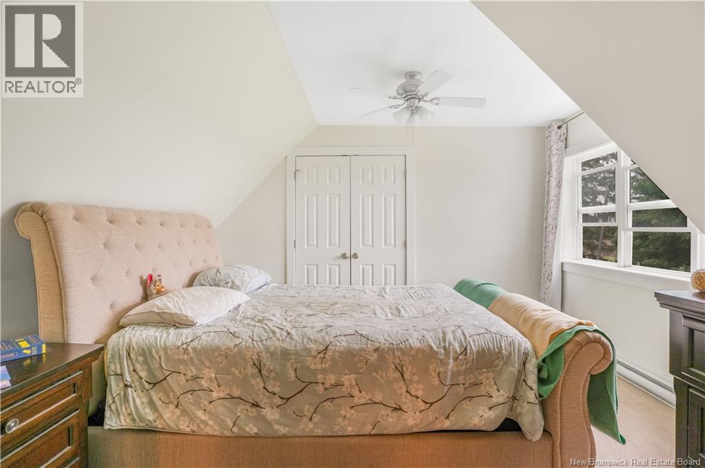 25 Brookville Road - 16