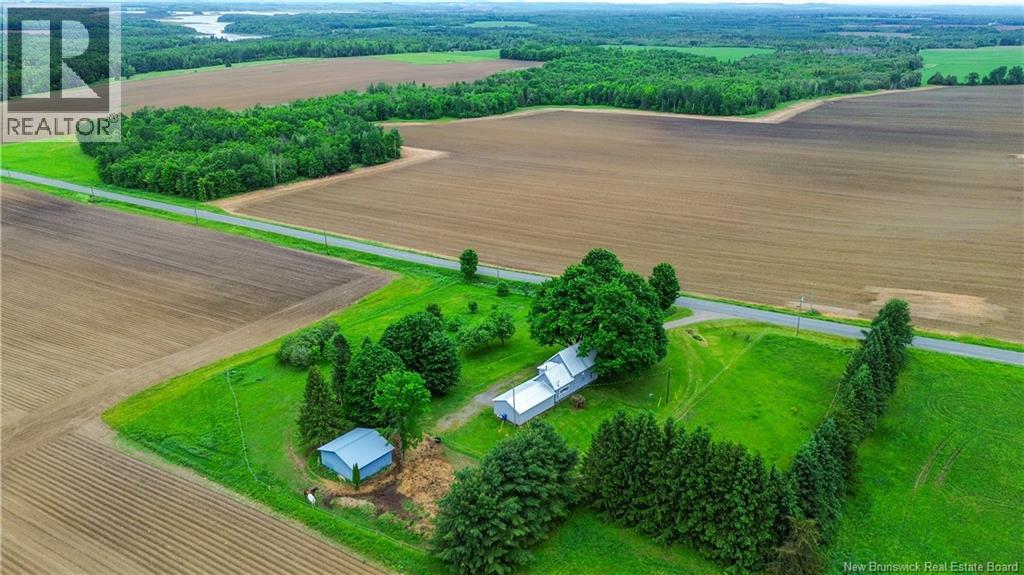 25 Brookville Road - Image 24