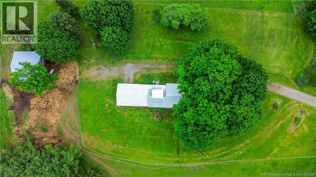 25 Brookville Road - Image 23