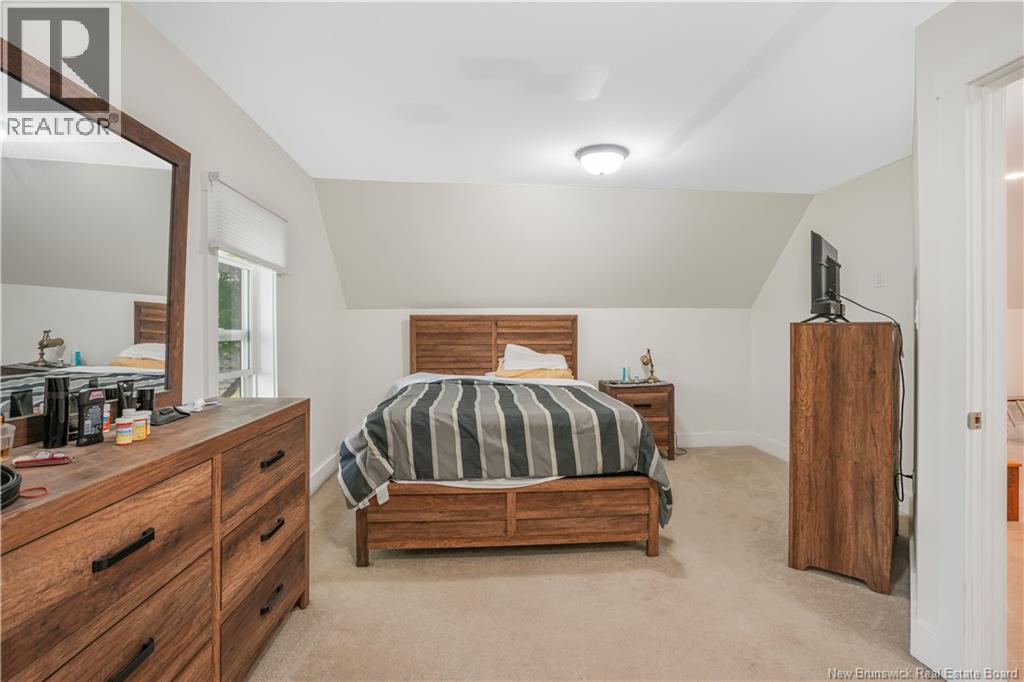 25 Brookville Road - Image 14