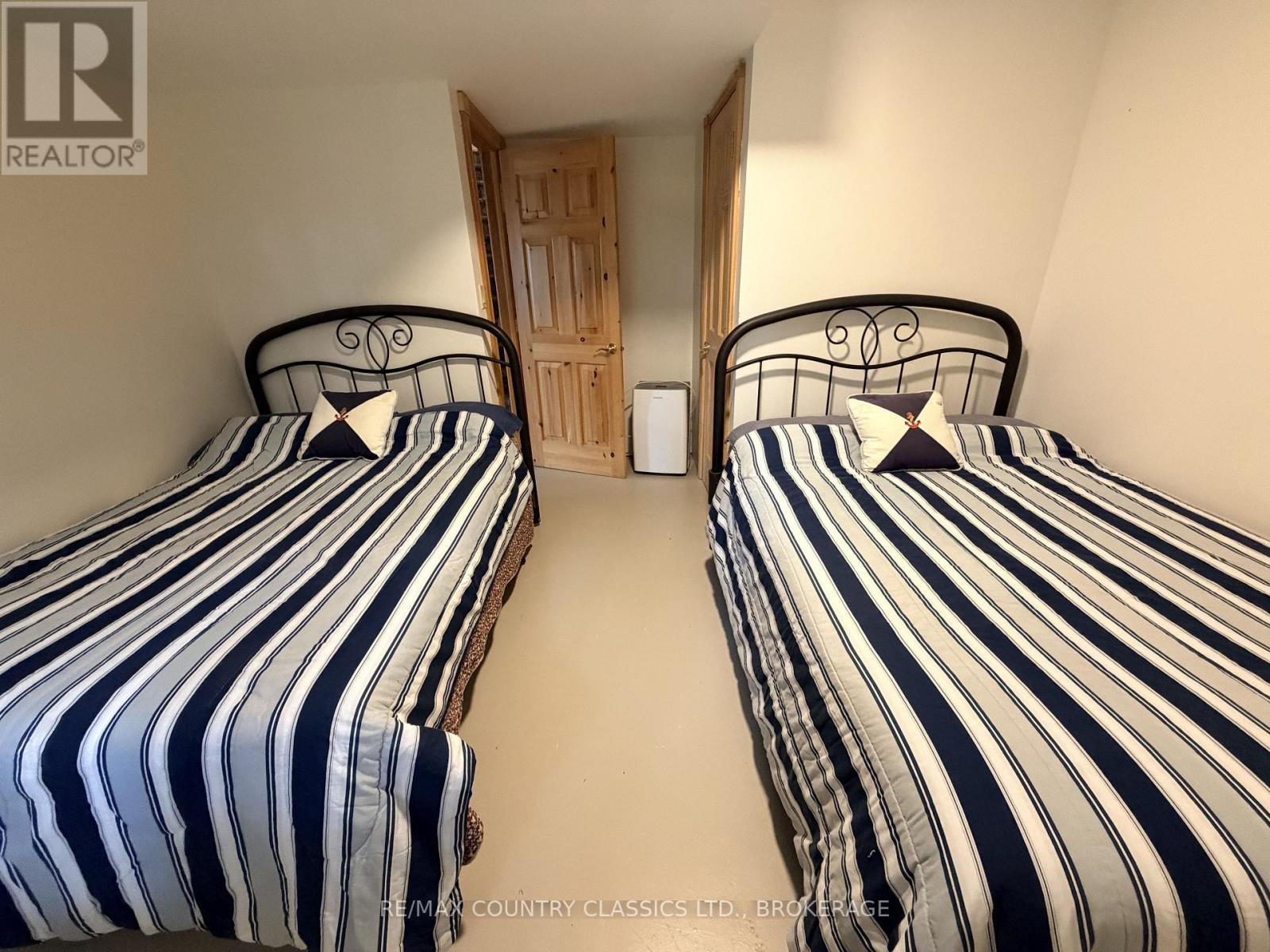 242B NORTH SHORE ROAD - 22