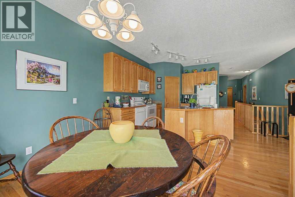 18 Prominence View SW - 29