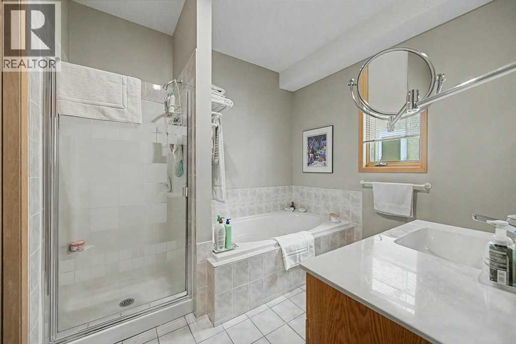 18 Prominence View SW - 24