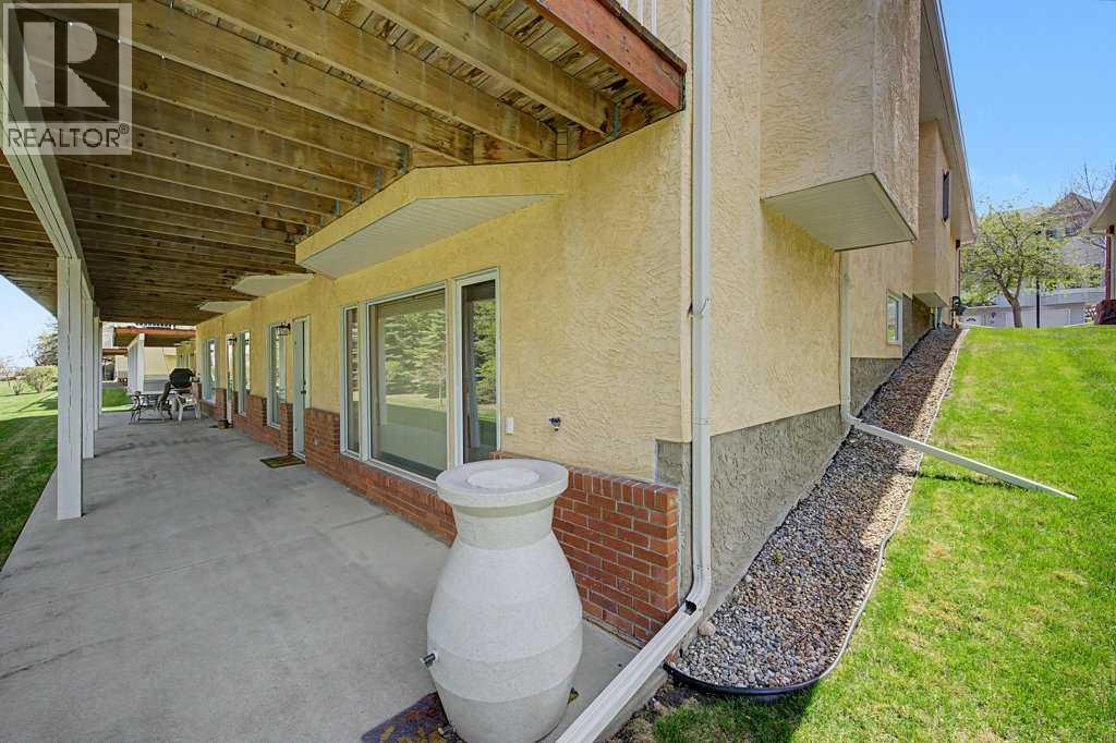 18 Prominence View SW - 5