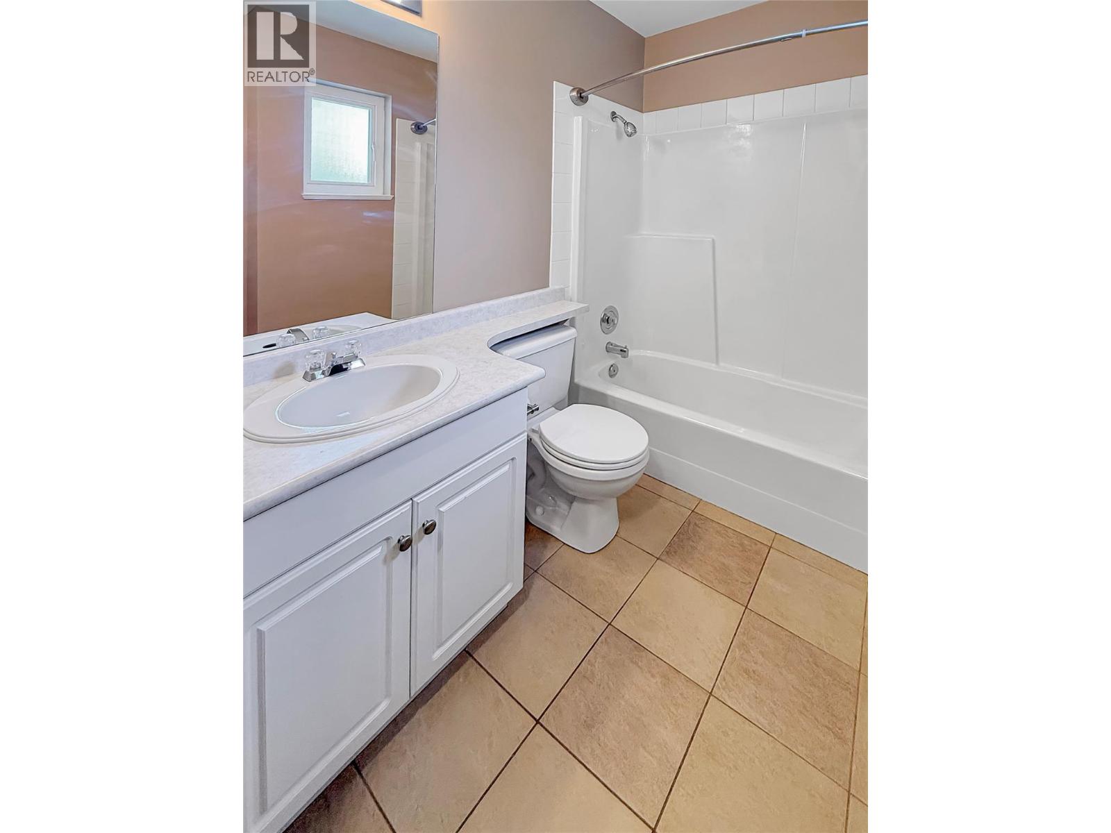 #219 1004 23rd Ave N - 21
