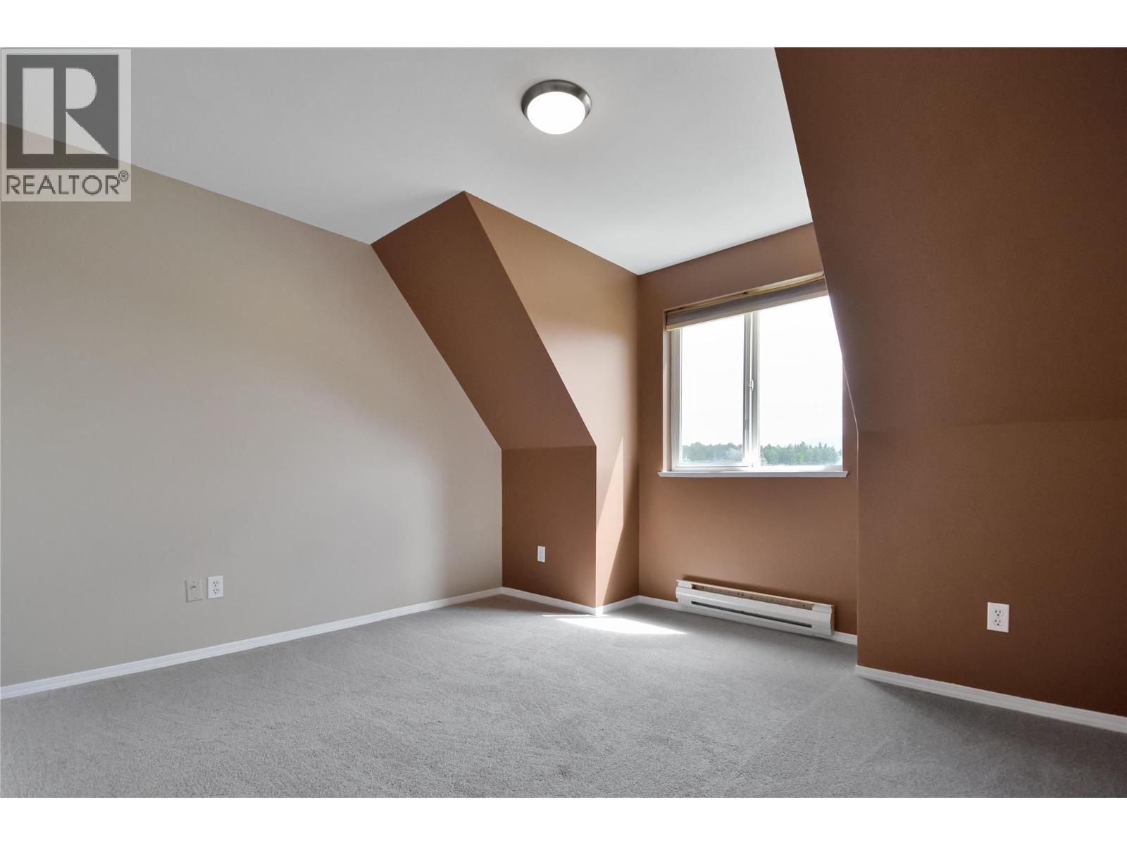 #219 1004 23rd Ave N - 18