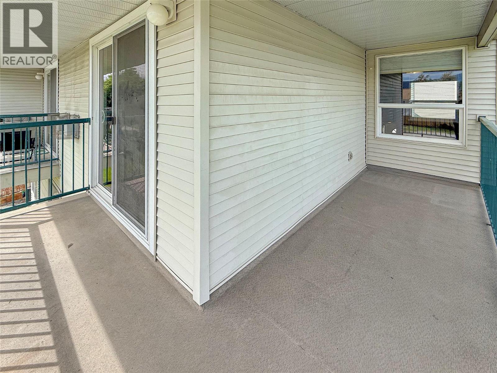 #219 1004 23rd Ave N - 29