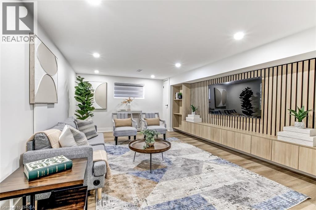 22 KENSINGTON Avenue - 17