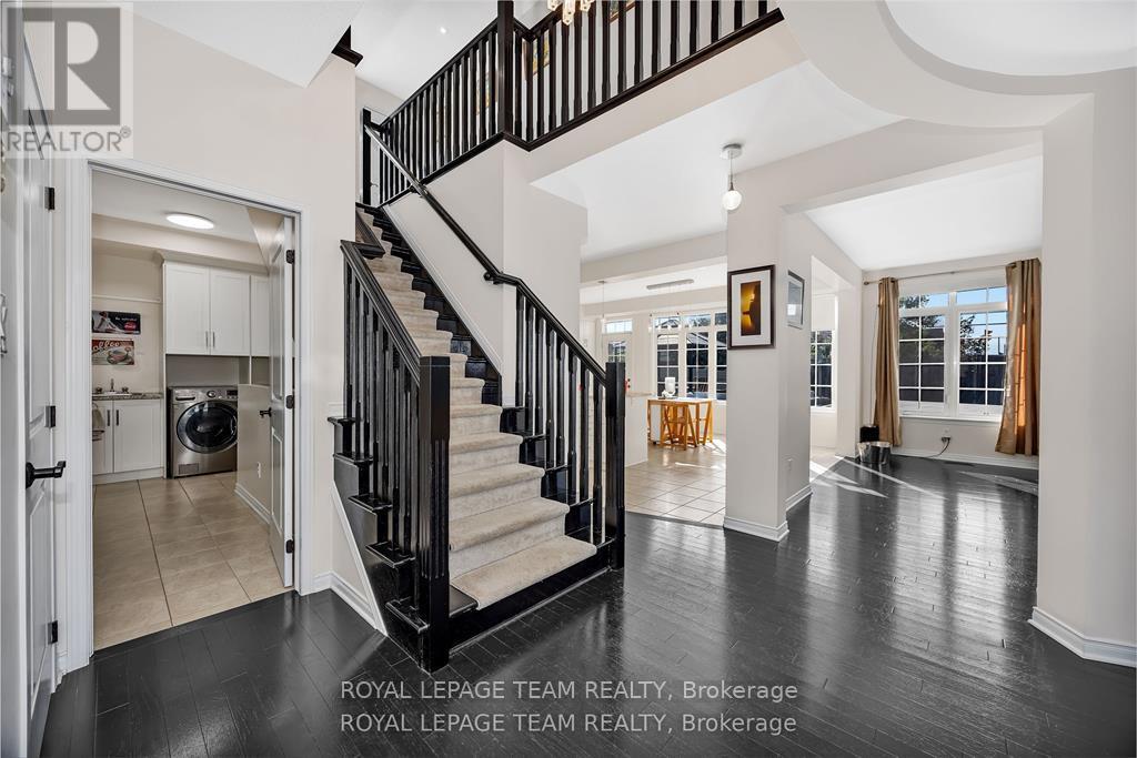 4 Bed, 4 Bath House for Sale in Ottawa – 200 KINLOCH COURT, Ottawa – MLS# X13449302 - Image 24