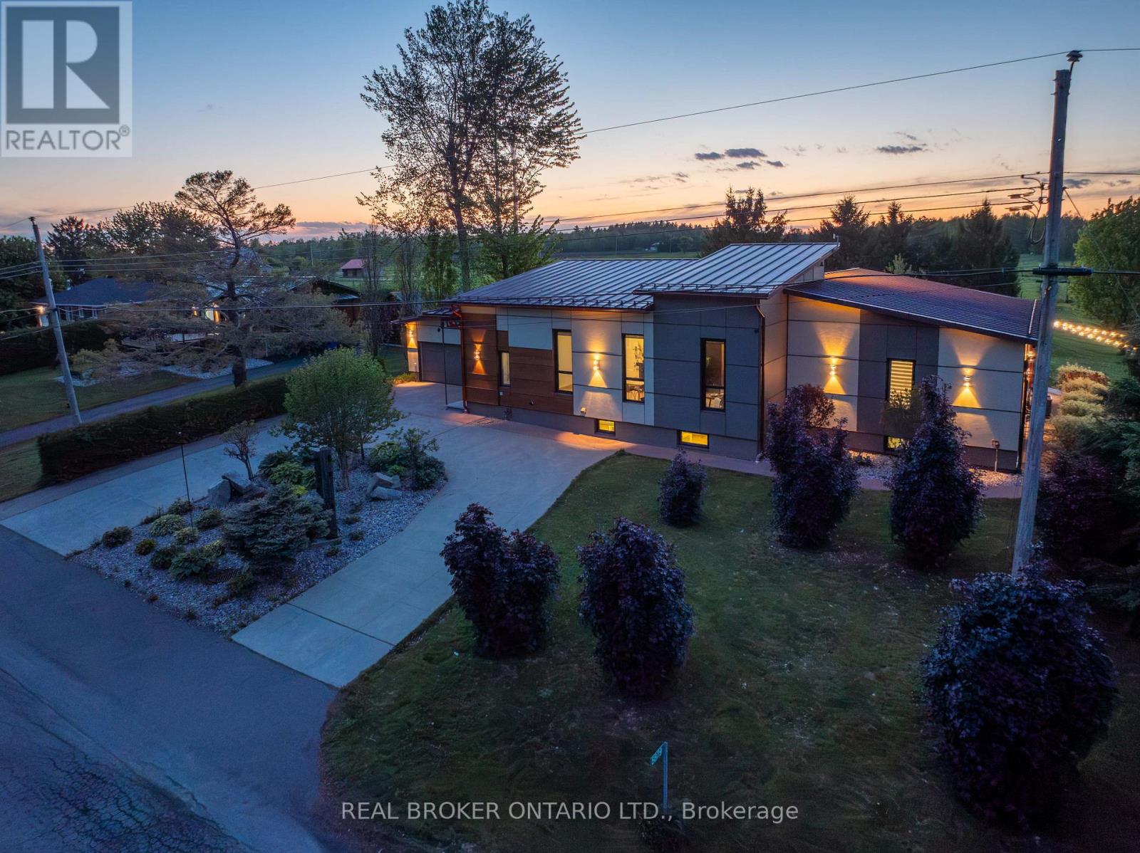 5879 LEITRIM ROAD - 3