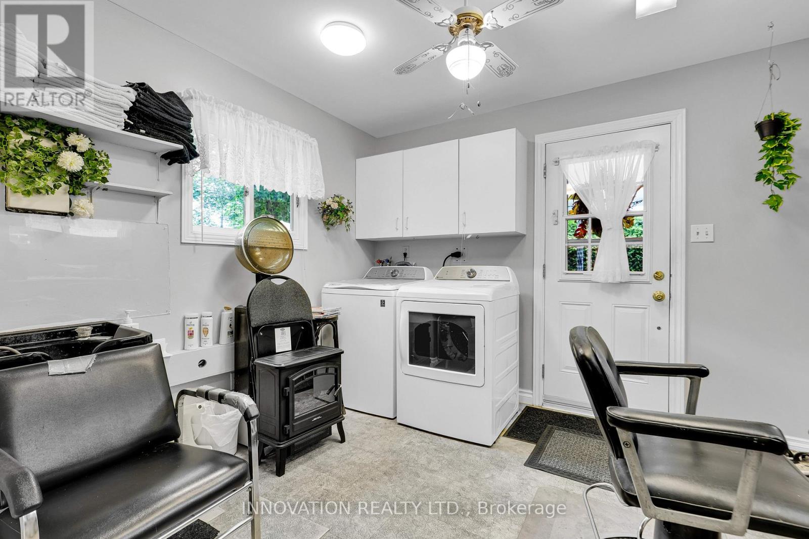 2 Bed, 1 Bath House for Sale in Ottawa – 118 TORBOLTON STREET, Ottawa – MLS# X13449352 - Image 23