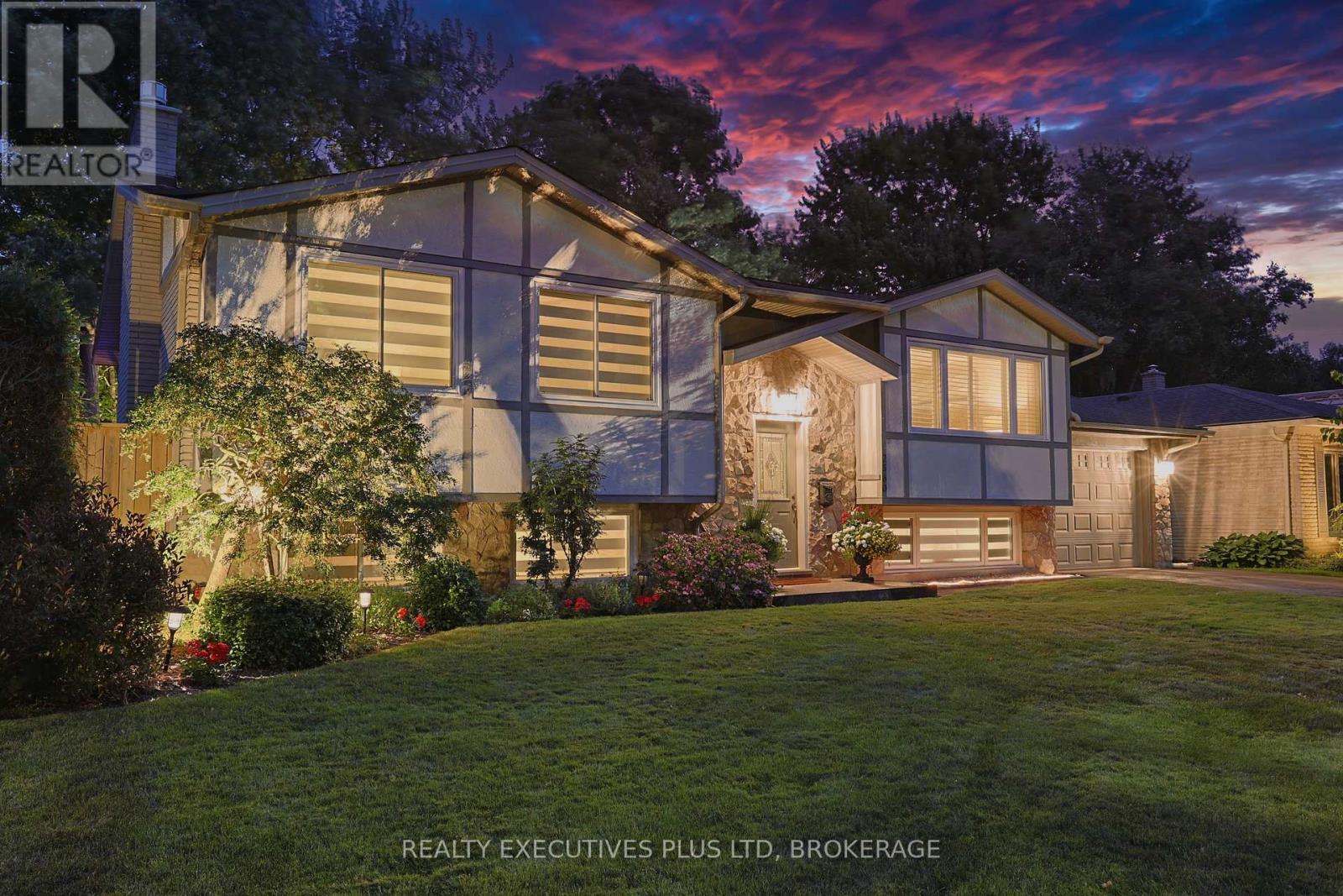 2560 LEPP AVENUE - 2