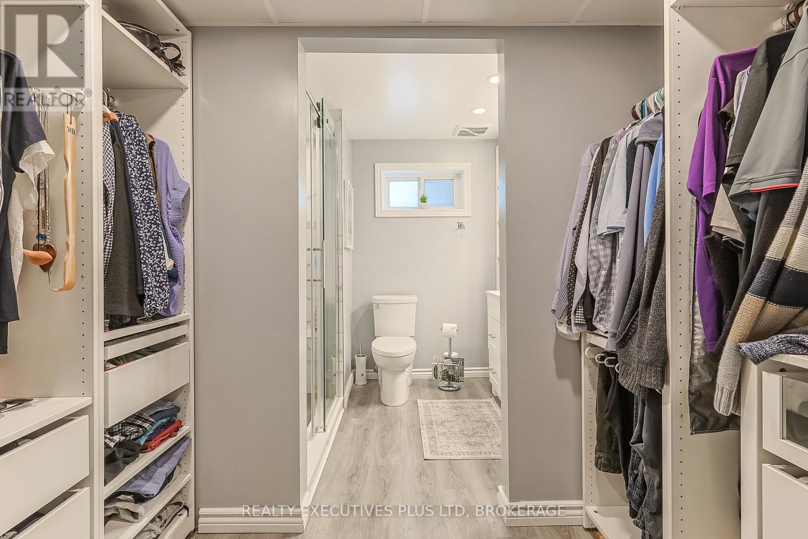 2560 LEPP AVENUE - 23