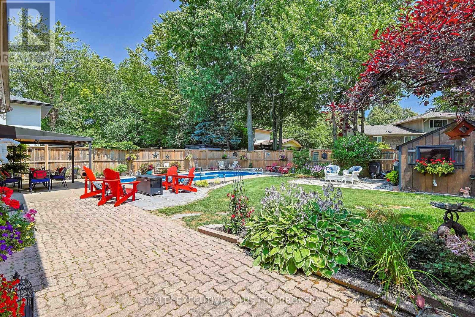 2560 LEPP AVENUE - 32