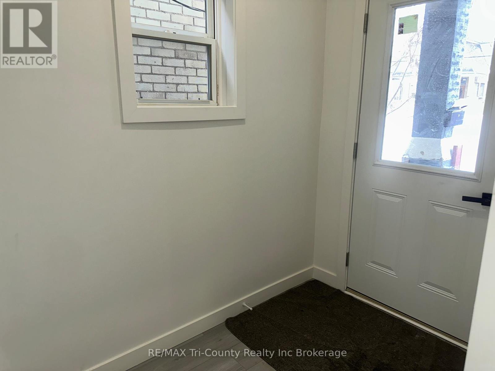 719 ELIAS STREET - 13