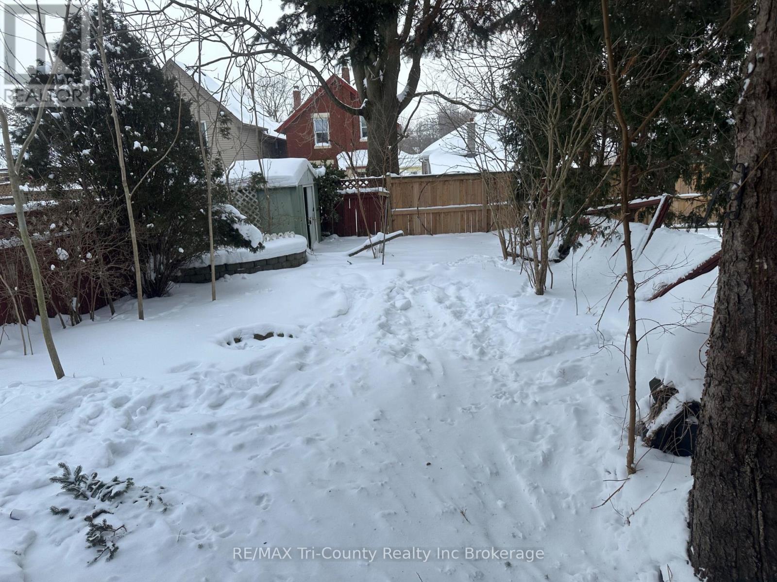 719 ELIAS STREET - 29
