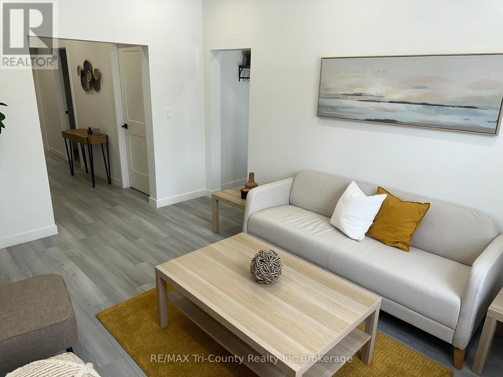 719 ELIAS STREET - 8